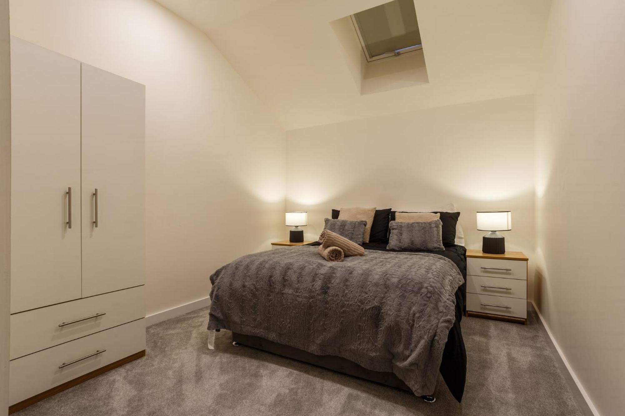 Modern And Cozy Two-Bed Apartment In Bradford Μπράντφορντ Εξωτερικό φωτογραφία